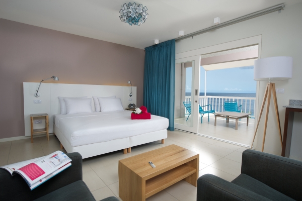 Hotel Oasis Coral Estate Beach Dive & Wellness Resort (Dorp Sint Willebrordus)